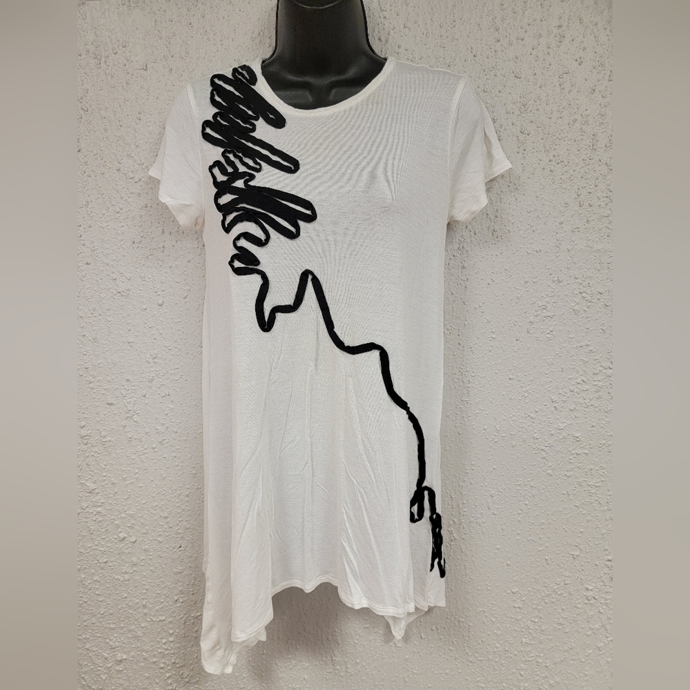 DooRi Stylish White and Black Women's Top SzM - Picture 1 of 7